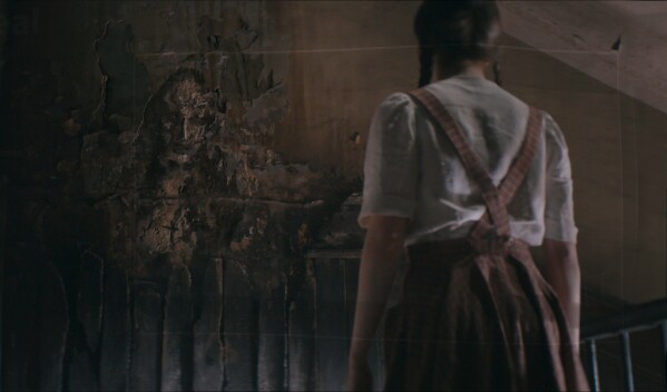The nun watch best sale online free reddit